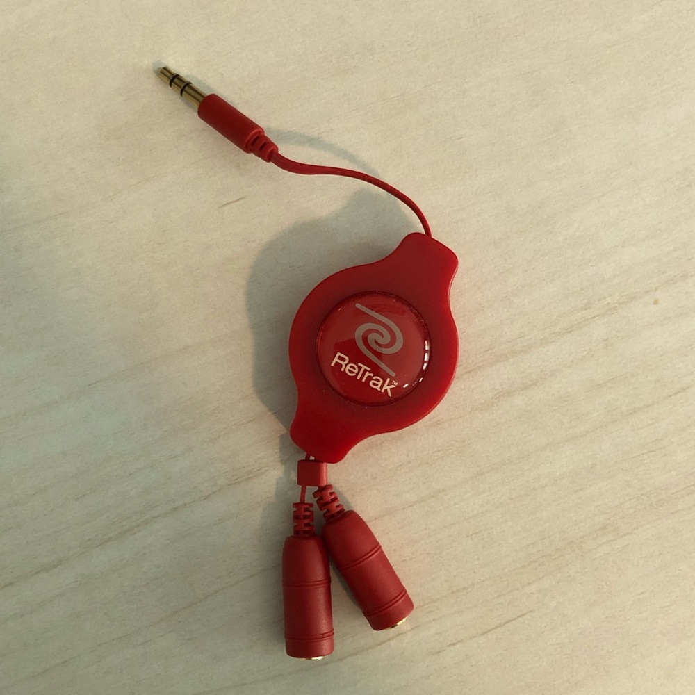double headphone jack